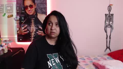 Snapshot of holydeath_1 chatting on 9, 10, 2025 Milena online show from 9, 10, 2025