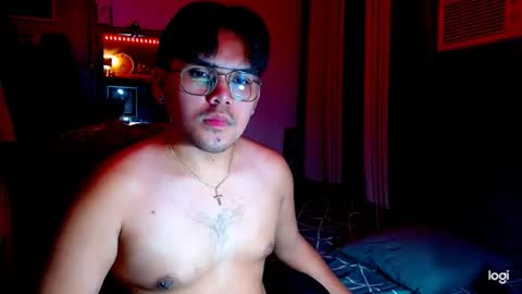 Snapshot of holydiorx chatting on 28, 10, 2025 holydiorx online show from 28, 10, 2025