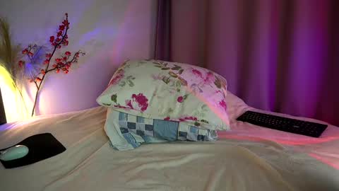 Vicky my another account here - desperate clit online show from 10, 3, 2025