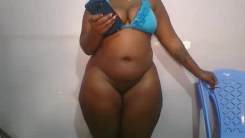 honey_beb online show from 24, 9, 2025