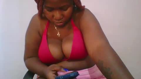 honey_beb online show from 30, 9, 2025