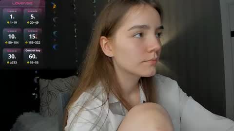 Snapshot of honey_chantal chatting on 28, 6, 2026 Chantal online show from 28, 6, 2026