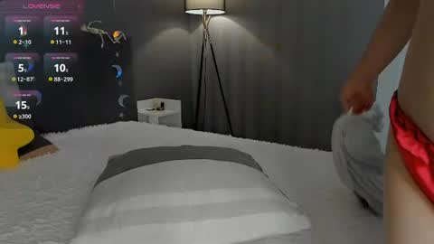 Snapshot of honey_chantal chatting on 17, 7, 2026 Chantal online show from 17, 7, 2026