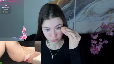 Honey online show from 28, 4, 2026