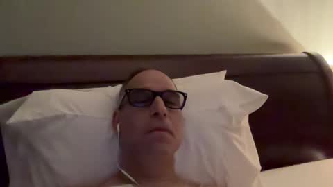 honey_man14 online show from 2, 1, 2025