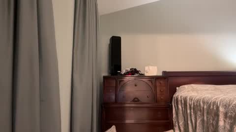 honey_man14 online show from 21, 4, 2026