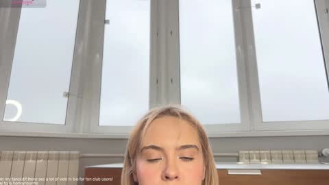 Jenyanew vid how I squirt in forest in bio online show from 13, 11, 2025