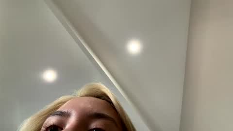 Jenyanew vid how I squirt in forest in bio online show from 2, 8, 2026