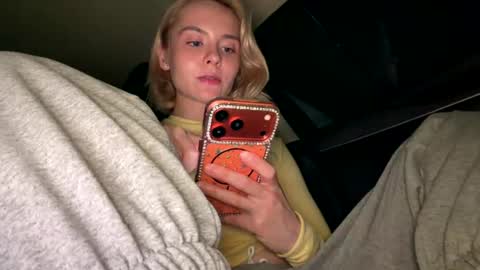 Jenyanew vid how I squirt in forest in bio online show from 5, 8, 2026