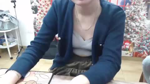 honeybaby2k online show from 4, 12, 2025