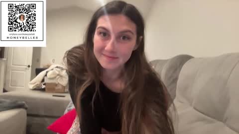Snapshot of honeybelle8 chatting on 18, 1, 2025 belle brunette online show from 18, 1, 2025