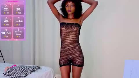 Snapshot of honeybloom_26 chatting on 23, 2, 2026 Keisha online show from 23, 2, 2026