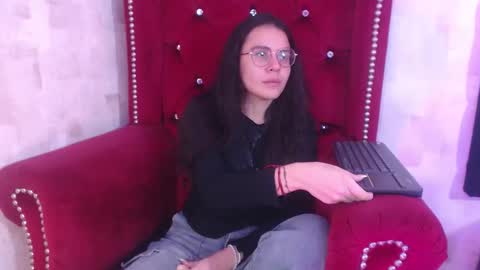 Emily online show from 19, 11, 2025