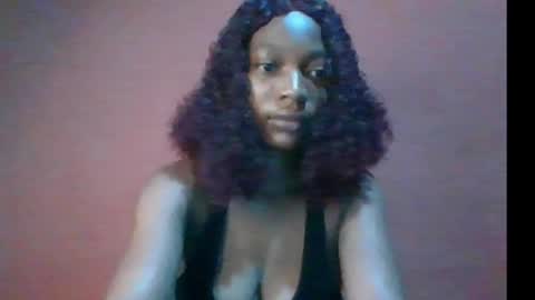 Snapshot of honeycee_petite chatting on 13, 7, 2026 anni online show from 13, 7, 2026