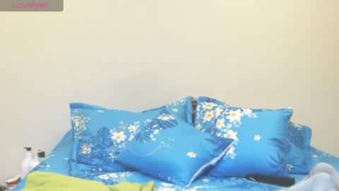 Snapshot of honeyhotpaty chatting on 14, 6, 2026 sofia online show from 14, 6, 2026