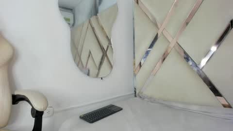 Snapshot of honeyht chatting on 11, 5, 2026 honeyht online show from 11, 5, 2026