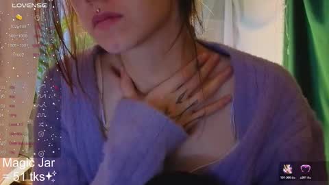 Molly  online show from 19, 10, 2025