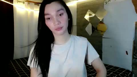 honeylicious01 online show from 17, 4, 2026