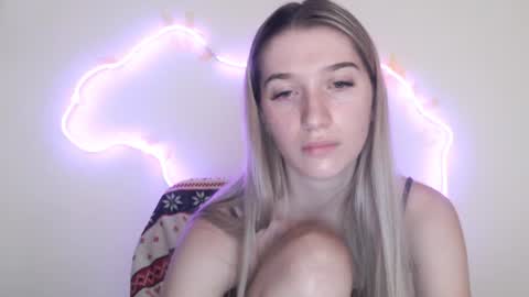 honeyveil online show from 16, 7, 2026