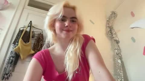 Emi Rose online show from 6, 6, 2026