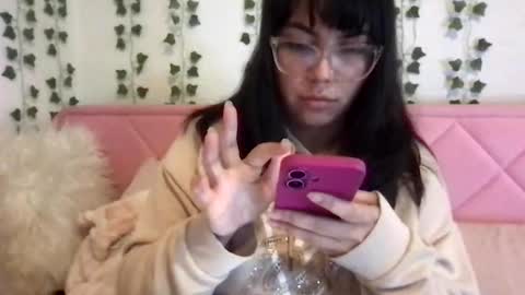 honeyyy89 online show from 3, 2, 2026