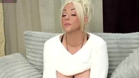 Hope Daylee online show from 6, 10, 2025