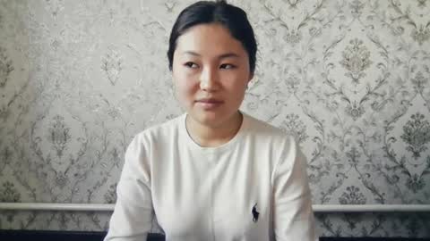 Hana Kim online show from 25, 3, 2026