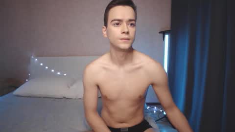 Snapshot of horgald chatting on 27, 9, 2025 MarkAndSonya online show from 27, 9, 2025