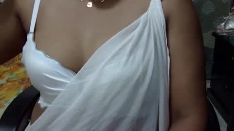 horneydesibaby online show from 2, 11, 2025