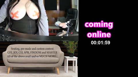 Snapshot of horny_amature_couple chatting on 19, 10, 2025 Misty online show from 19, 10, 2025