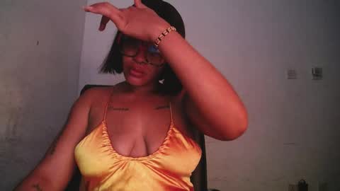 Snapshot of horny_ebonygirl_ chatting on 20, 4, 2026 horny_ebonygirl_ online show from 20, 4, 2026
