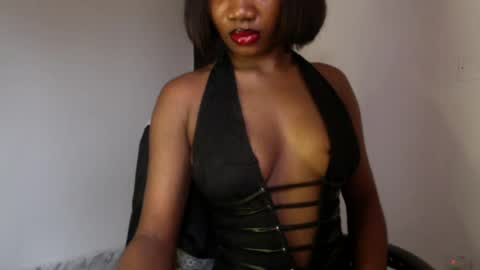 delilah online show from 24, 6, 2026