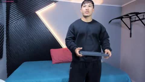 horny_nick18 online show from 19, 3, 2026