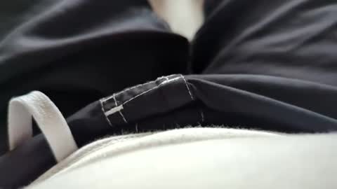 Tiny cock online show from 30, 5, 2026