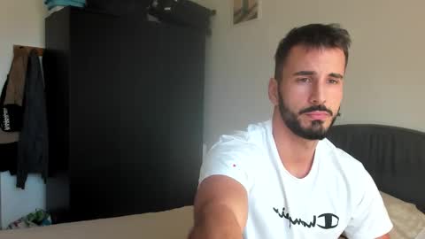 Snapshot of hornyasfuckk33 chatting on 5, 11, 2025 hornyasfuckk33 online show from 5, 11, 2025