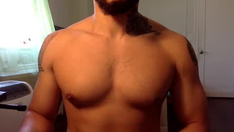 Snapshot of hornybbcxx chatting on 23, 12, 2024 hornybbcxx online show from 23, 12, 2024