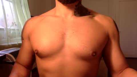 Snapshot of hornybbcxx chatting on 4, 1, 2025 hornybbcxx online show from 4, 1, 2025