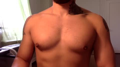 Snapshot of hornybbcxx chatting on 6, 1, 2025 hornybbcxx online show from 6, 1, 2025