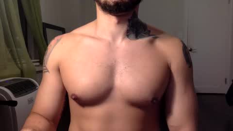 Snapshot of hornybbcxx chatting on 7, 1, 2025 hornybbcxx online show from 7, 1, 2025