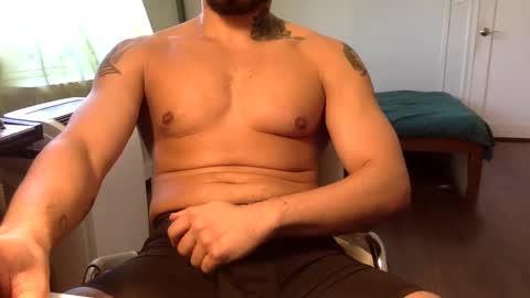 Snapshot of hornybbcxx chatting on 8, 1, 2025 hornybbcxx online show from 8, 1, 2025