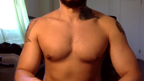 Snapshot of hornybbcxx chatting on 3, 3, 2025 hornybbcxx online show from 3, 3, 2025