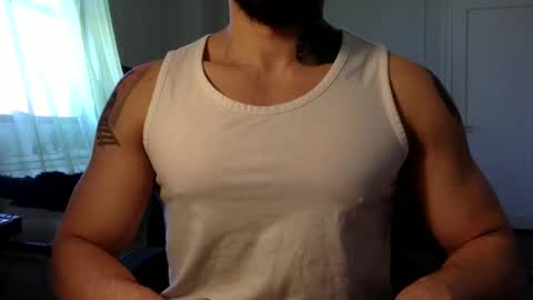 Snapshot of hornybbcxx chatting on 11, 3, 2025 hornybbcxx online show from 11, 3, 2025