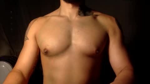 Snapshot of hornybbcxx chatting on 26, 10, 2025 hornybbcxx online show from 26, 10, 2025