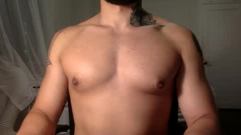 Snapshot of hornybbcxx chatting on 8, 11, 2025 hornybbcxx online show from 8, 11, 2025