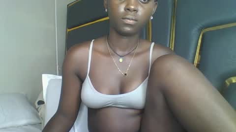 Bella online show from 15, 11, 2025