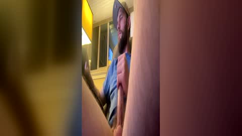 Snapshot of hornycummike05 chatting on 7, 7, 2026 hornycummike05 online show from 7, 7, 2026