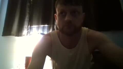 Snapshot of hornydl32 chatting on 25, 9, 2025 hornydl32 online show from 25, 9, 2025