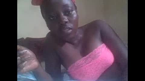 Snapshot of hornygal001 chatting on 24, 12, 2024 hornygal001 online show from 24, 12, 2024