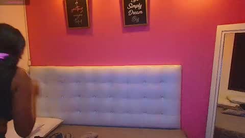 Valentina  online show from 25, 2, 2025