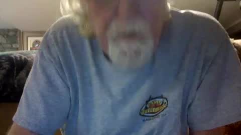 Snapshot of hornyinohio9 chatting on 15, 4, 2026 HornyInOhio9 online show from 15, 4, 2026